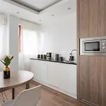 Central Warsaw Apartment - Great Location - Modern Studio - Wronia 45B