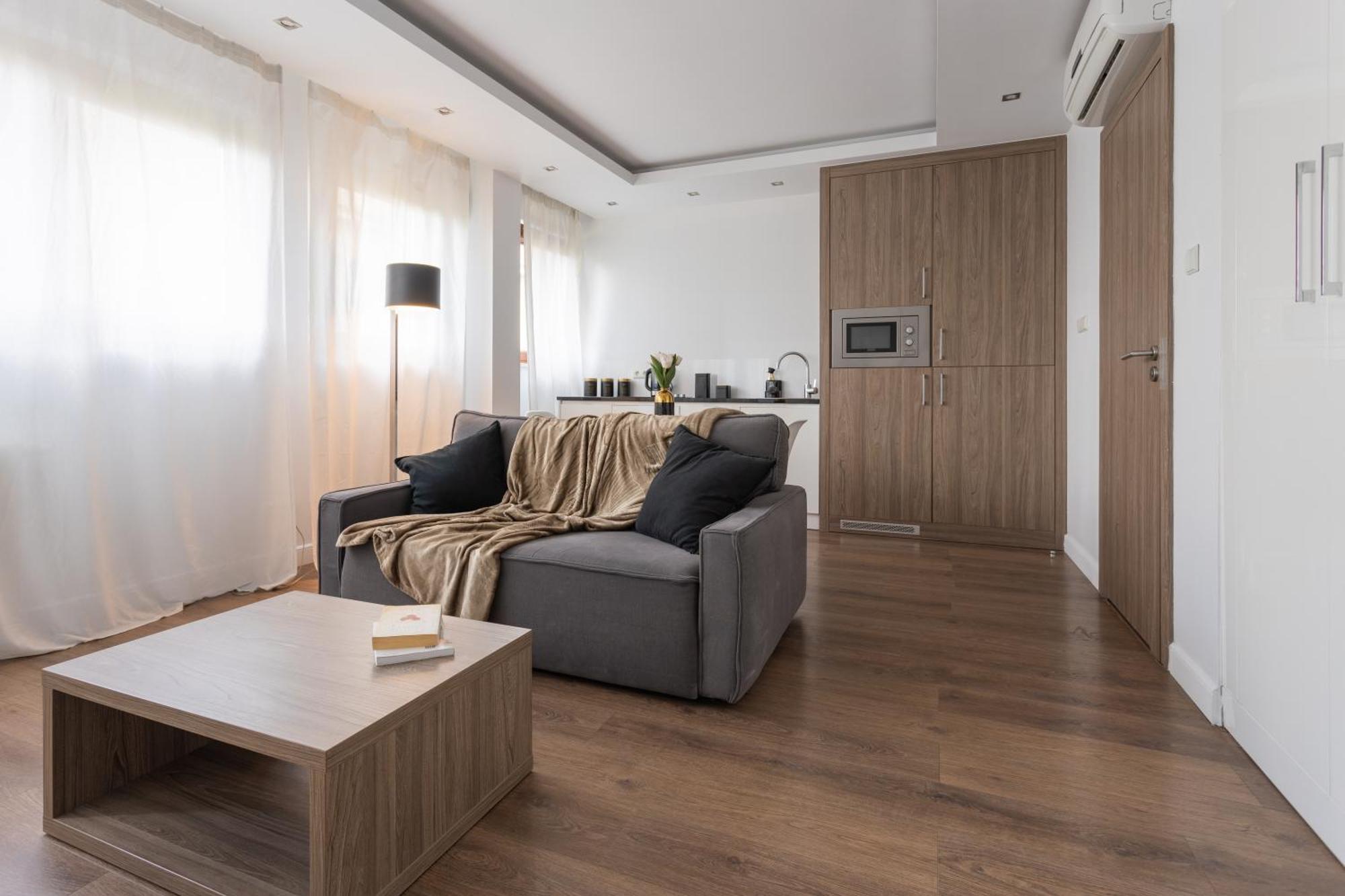 Apartament - Great Location - Modern - Wronia 45b